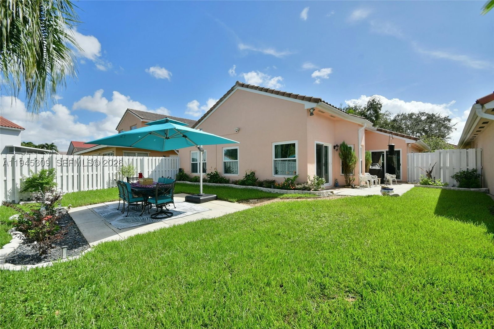 Real estate property located at 15311 51st St, Broward, Huntington Section Two, Miramar, FL