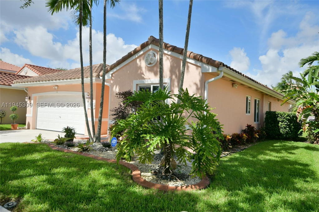 Real estate property located at 15311 51st St, Broward, Huntington Section Two, Miramar, FL