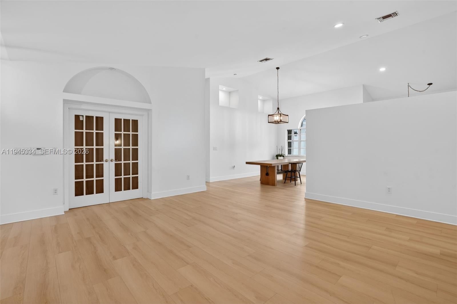 Real estate property located at 12200 100th St, Miami-dade, Zully Sub, Miami, FL