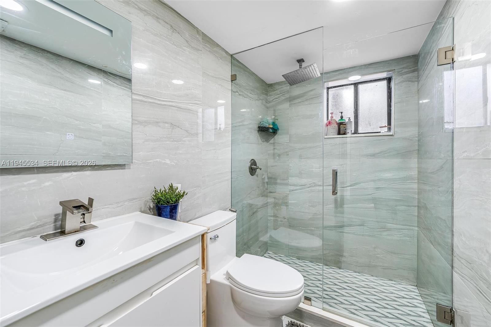 Real estate property located at 8635 8th St #413, Miami-dade, Fox Chase Condo #3, Miami, FL