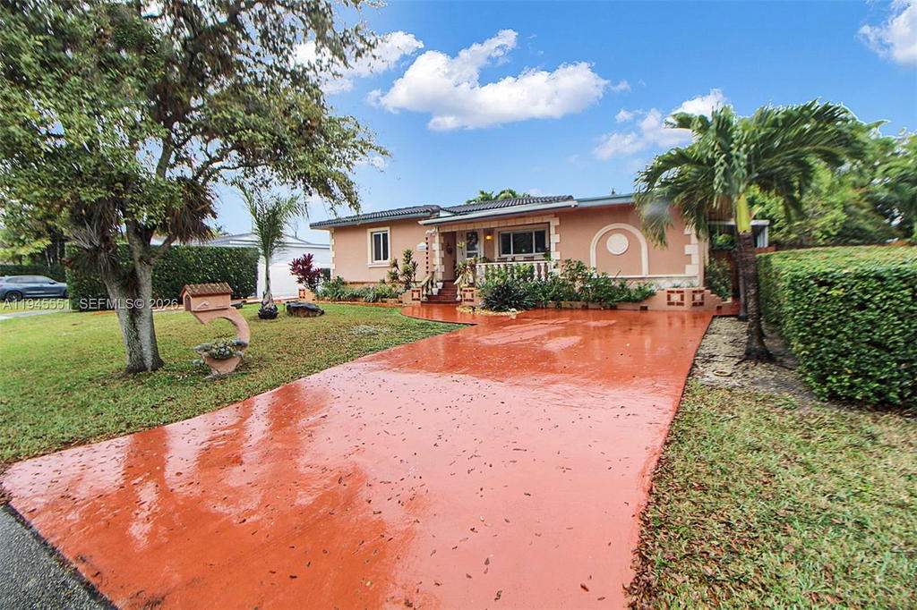 Real estate property located at 6250 19th St, Miami-dade, Gables View, Miami, FL