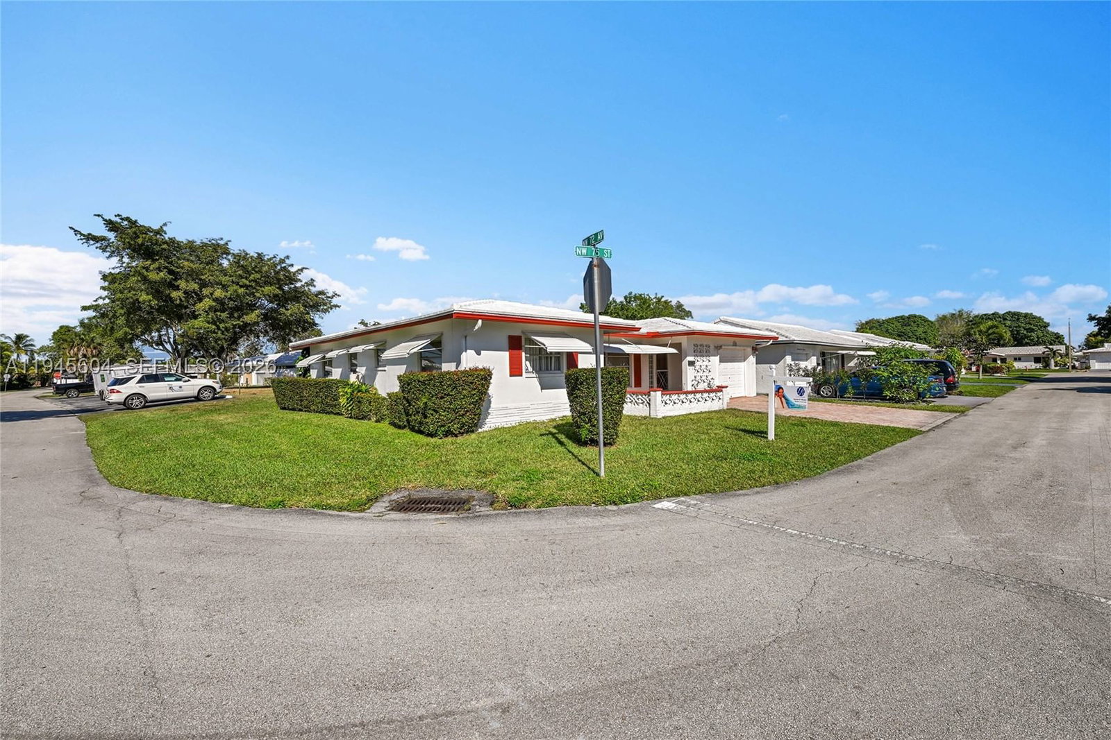 Real estate property located at 7109 75th St, Broward, Mainlands Of Tamarac Lake, Tamarac, FL