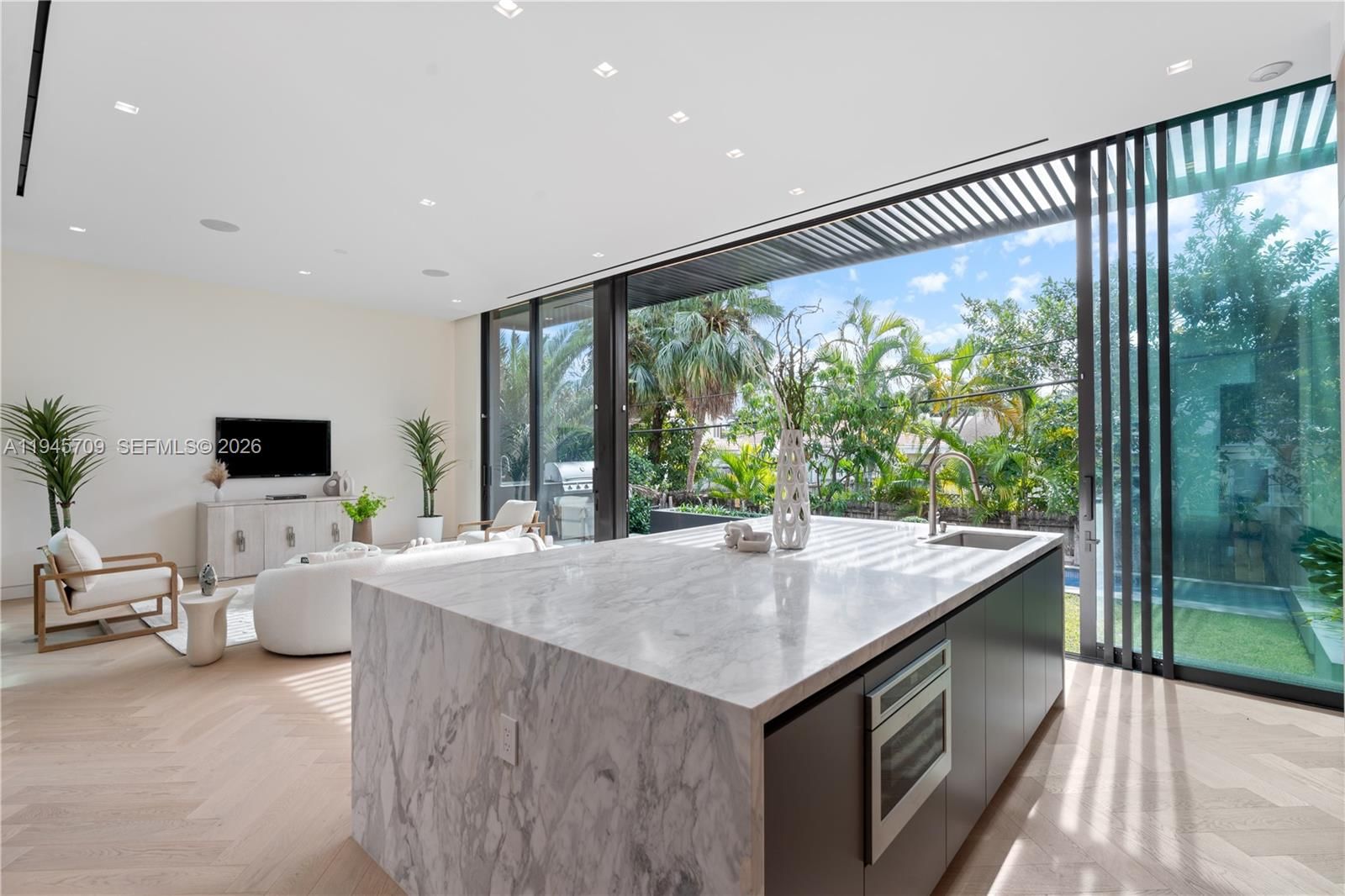 Real estate property located at 536 51st St, Miami-dade, Lake View Sub, Miami Beach, FL