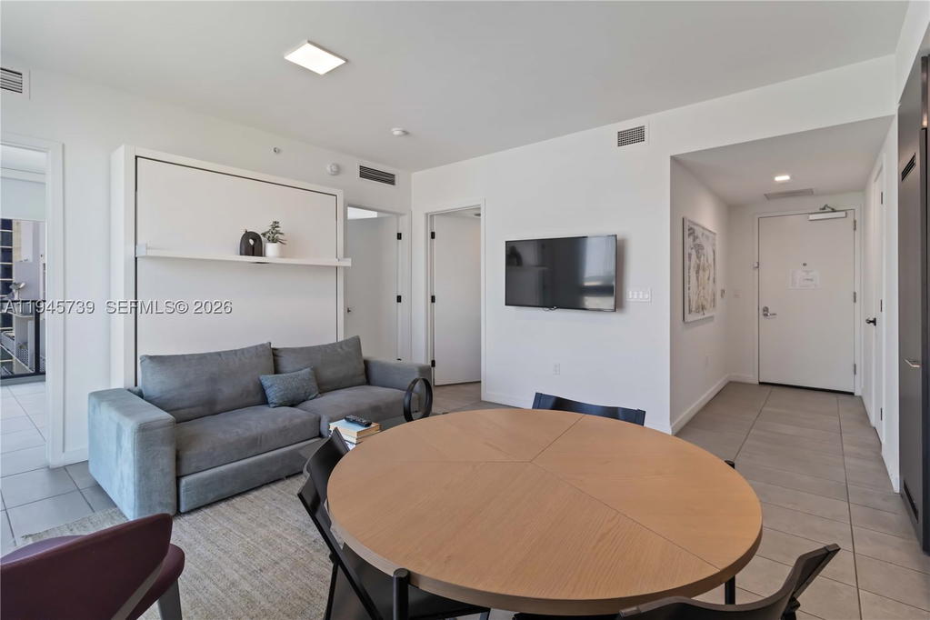 Real estate property located at 227 2nd St #2506, Miami-dade, Yotel, Miami, FL