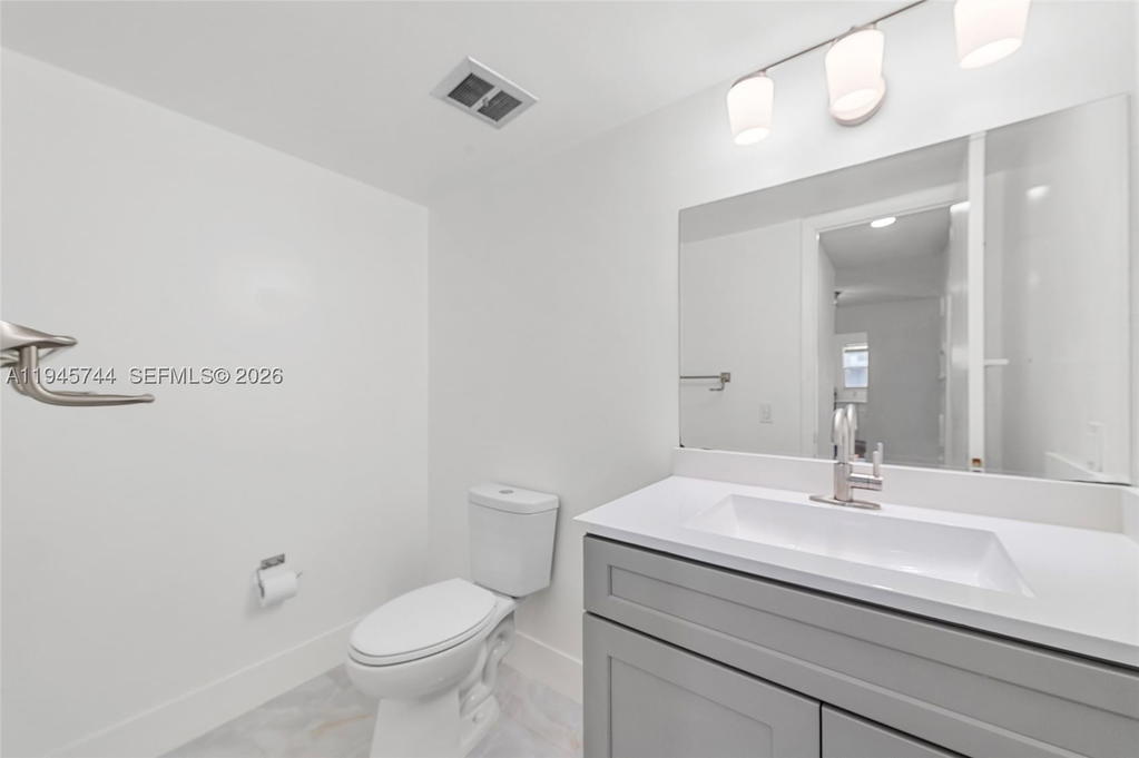 Real estate property located at 1750 Jefferson St #510, Broward, Winter Haven Towers Condo, Hollywood, FL