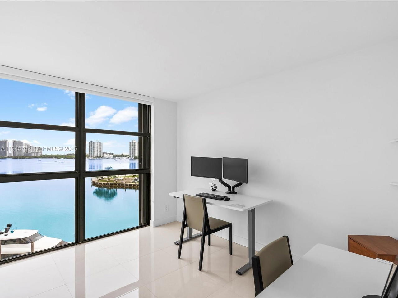 Real estate property located at 1000 Island Blvd #612, Miami-dade, 1000 Isl Blvd Williams Is, Aventura, FL