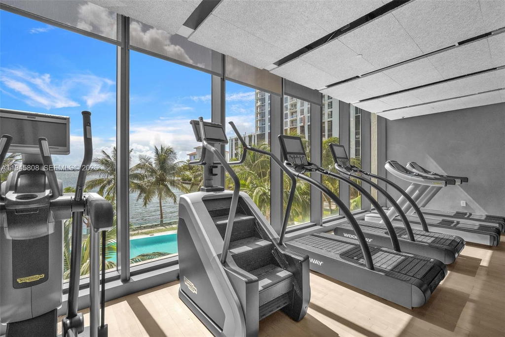Real estate property located at 460 28th St #2607, Miami-dade, Icon Bay Condo, Miami, FL