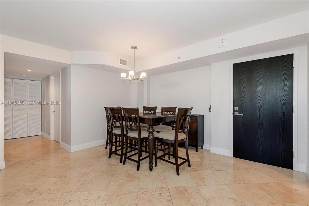 Real estate property located at 90 Alton Rd #301, Miami-dade, Yacht Club At Portofino, Miami Beach, FL