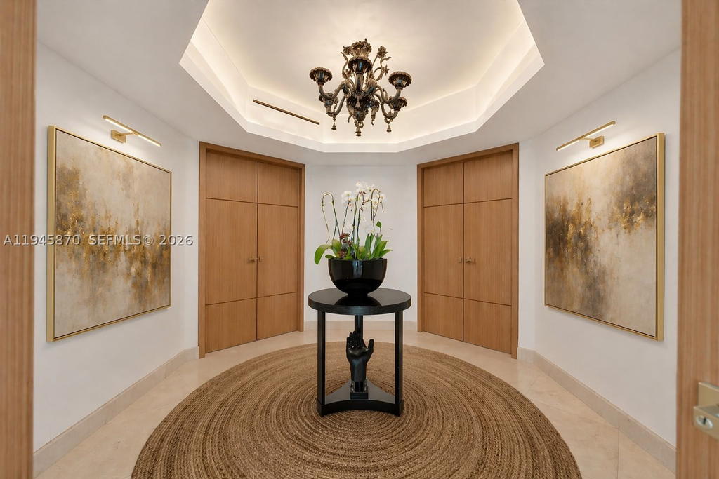 Real estate property located at 1643 Brickell Ave #3904, Miami-dade, Santa Maria Condo, Miami, FL