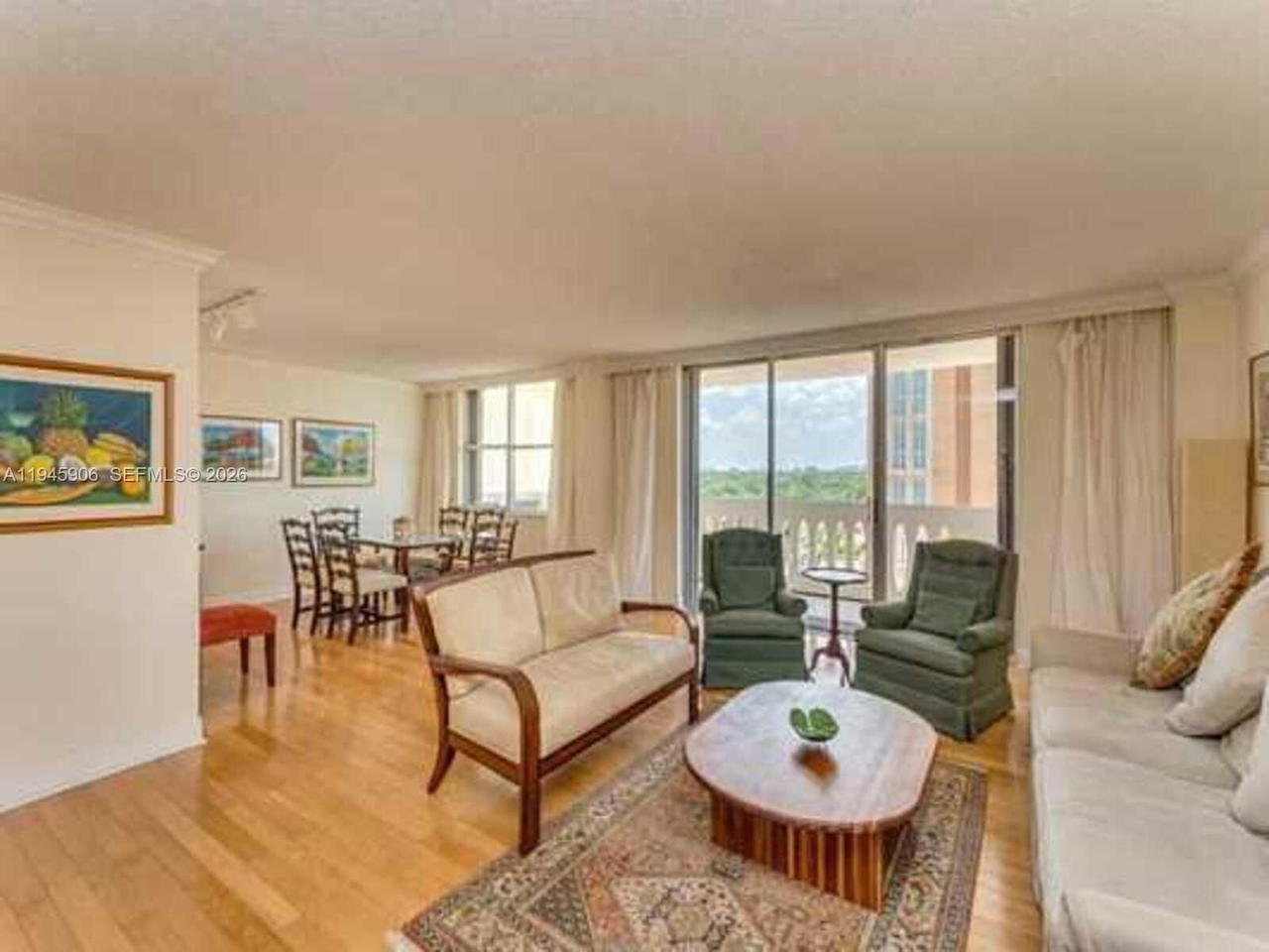 Real estate property located at 625 Biltmore Way #807, Miami-dade, Gables Plaza Condo, Coral Gables, FL