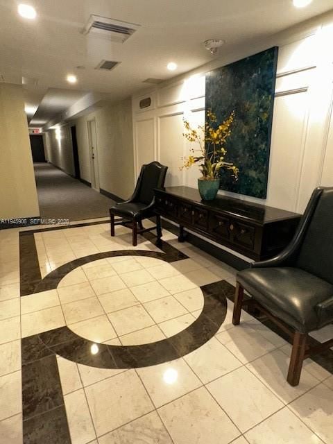 Real estate property located at 625 Biltmore Way #807, Miami-dade, Gables Plaza Condo, Coral Gables, FL