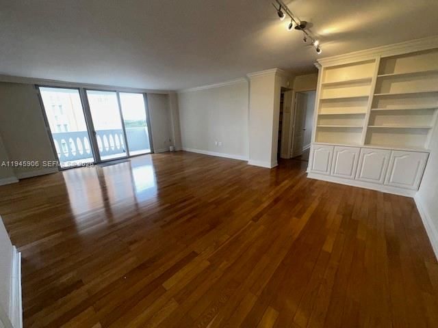 Real estate property located at 625 Biltmore Way #807, Miami-dade, Gables Plaza Condo, Coral Gables, FL