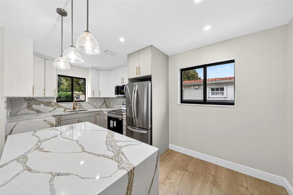 Real estate property located at 2731 29th Ave, Miami-dade, South Bay Estates, Miami, FL