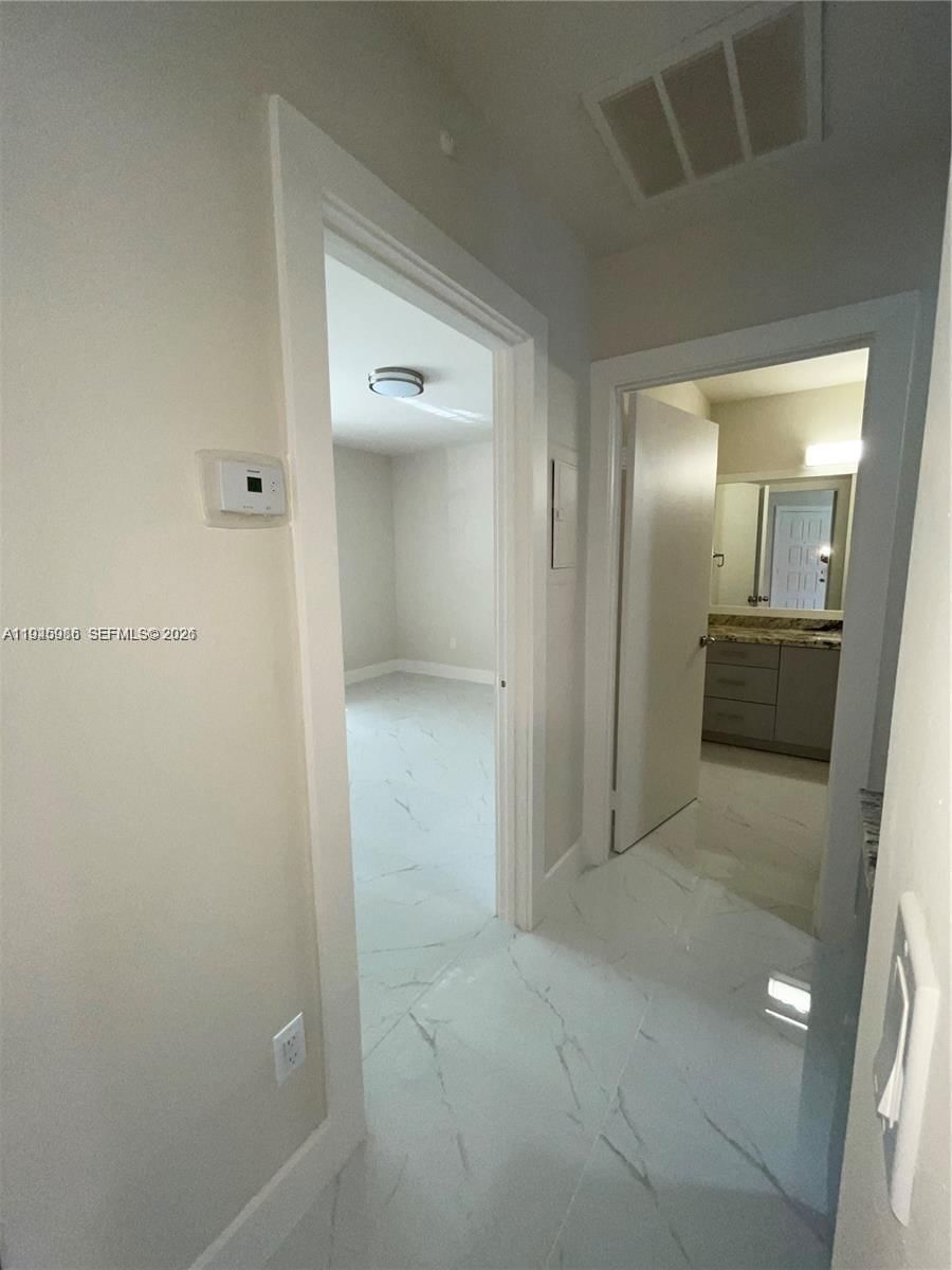 Real estate property located at 18320 68th Ave G, Miami-dade, La Hacienda Country Club, Hialeah, FL