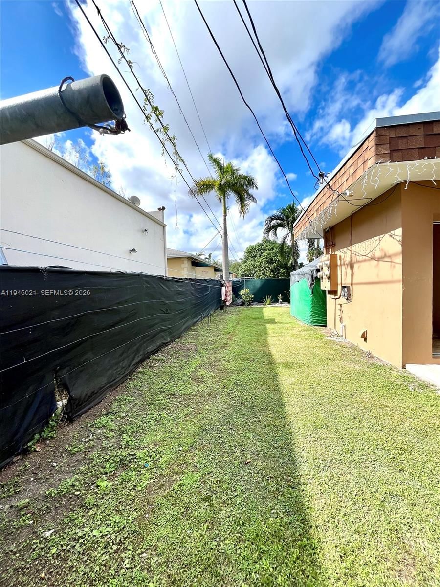 Real estate property located at 645 1st St, Miami-dade, Fla City Farmers Sub, Florida City, FL