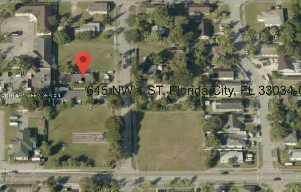 Real estate property located at 645 1st St, Miami-dade, Fla City Farmers Sub, Florida City, FL