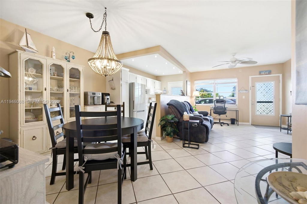 Real estate property located at 52 204th St #6, Miami-dade, Ro-mont Gardens Andover C, Miami Gardens, FL