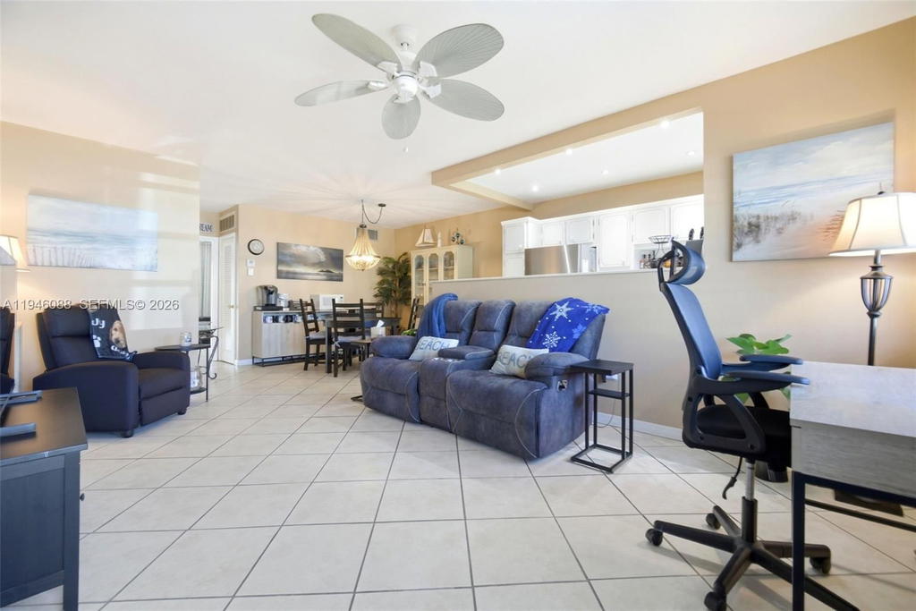 Real estate property located at 52 204th St #6, Miami-dade, Ro-mont Gardens Andover C, Miami Gardens, FL