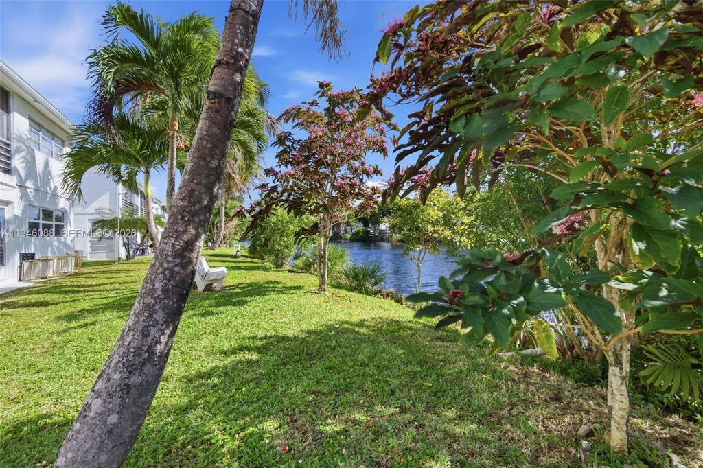 Real estate property located at 52 204th St #6, Miami-dade, Ro-mont Gardens Andover C, Miami Gardens, FL