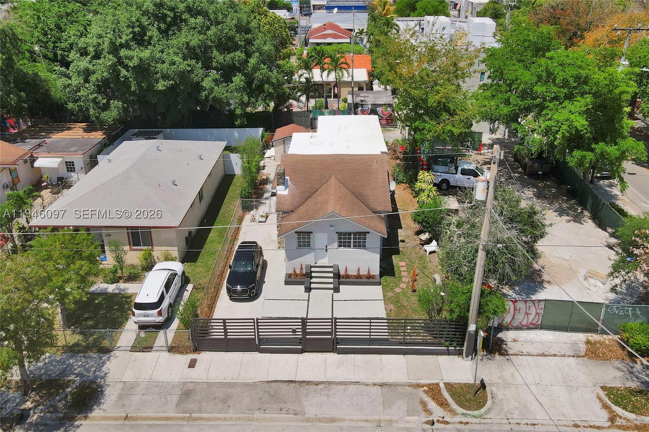 Real estate property located at 213 34th Ter, Miami-dade, Wynd Wood Park, Miami, FL