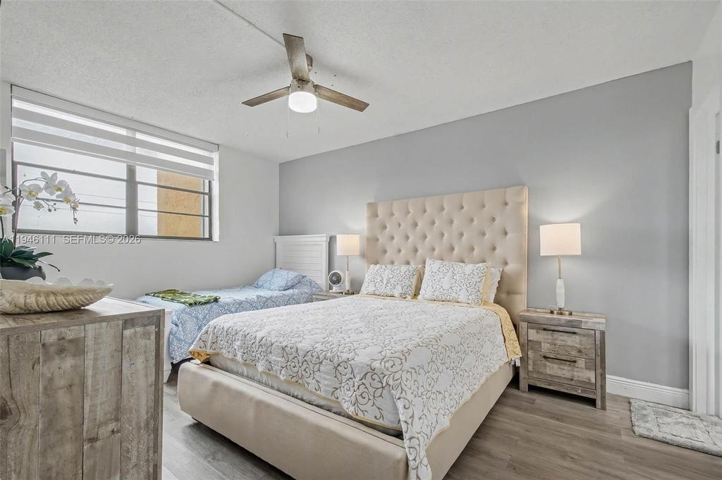 Real estate property located at 6831 14th Ct #403, Miami-dade, Kings Crest Condo, Hialeah, FL