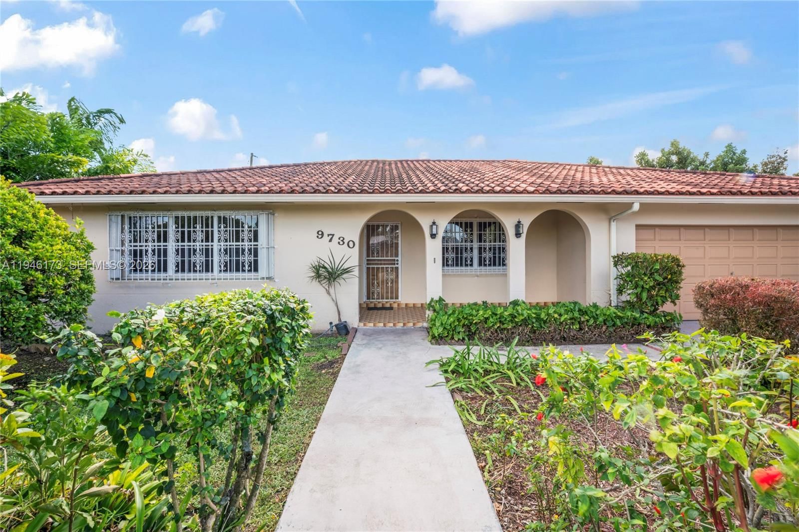 Real estate property located at 9730 44th St, Miami-dade, Tropical Ests, Miami, FL