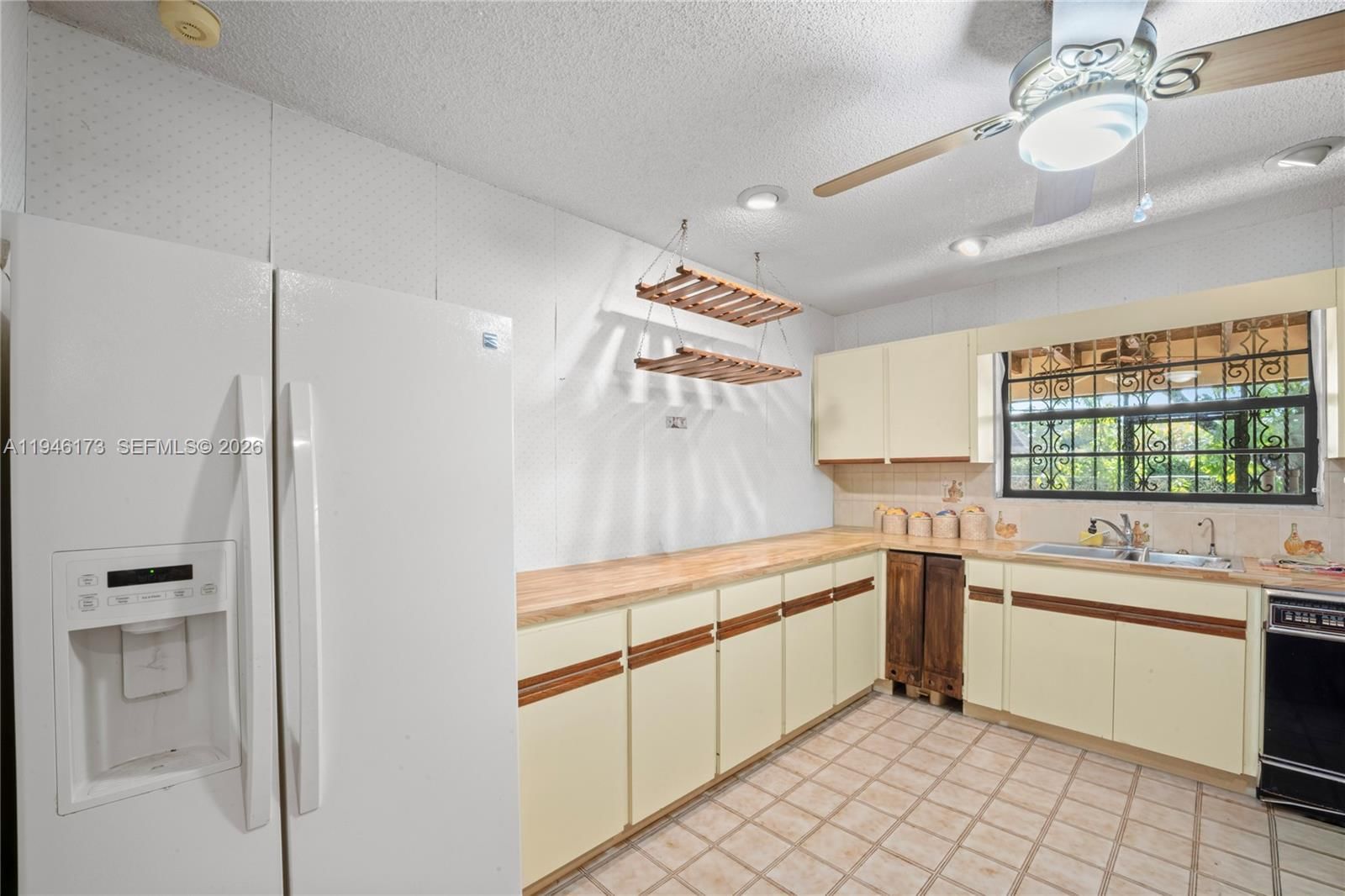 Real estate property located at 9730 44th St, Miami-dade, Tropical Ests, Miami, FL