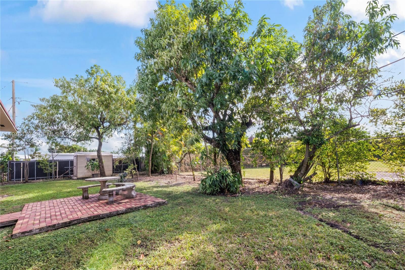 Real estate property located at 9730 44th St, Miami-dade, Tropical Ests, Miami, FL