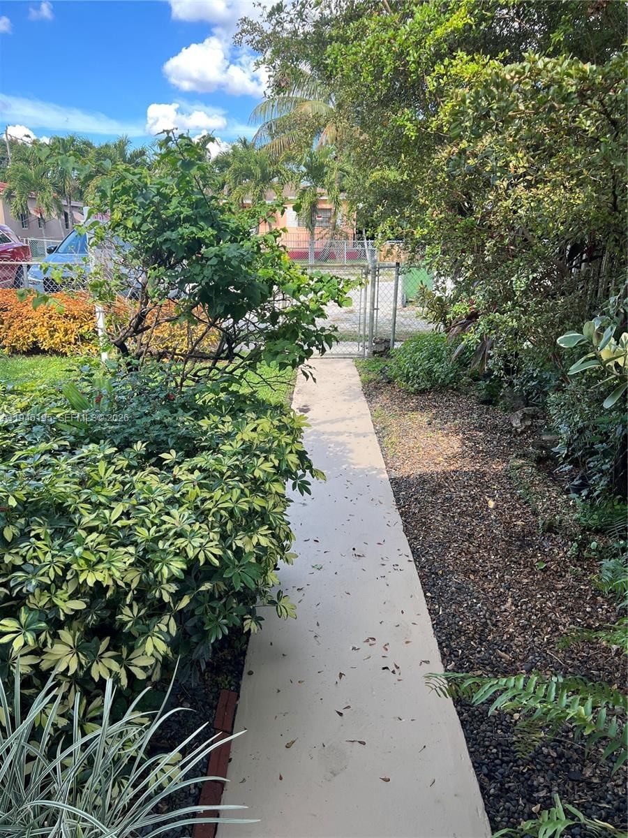 Real estate property located at 766 36th St, Miami-dade, Hialeah 14 Addn, Hialeah, FL