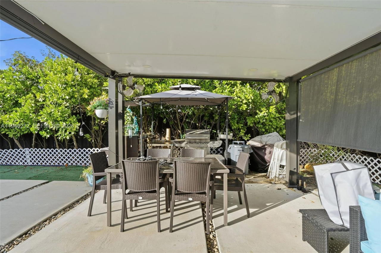Real estate property located at 4335 98th Ct, Miami-dade, Plat Of Camner Terr, Miami, FL