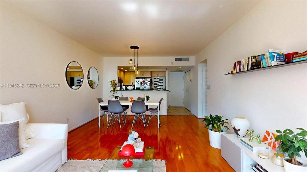 Real estate property located at 5600 Collins Ave #10A, Miami-dade, 5600 Condo, Miami Beach, FL