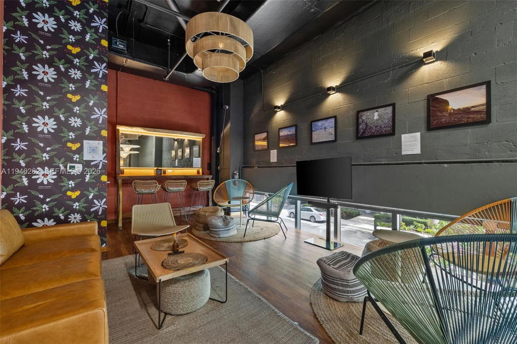 Real estate property located at 239 9th St #2303, Miami-dade, Smart Brickell, Miami, FL