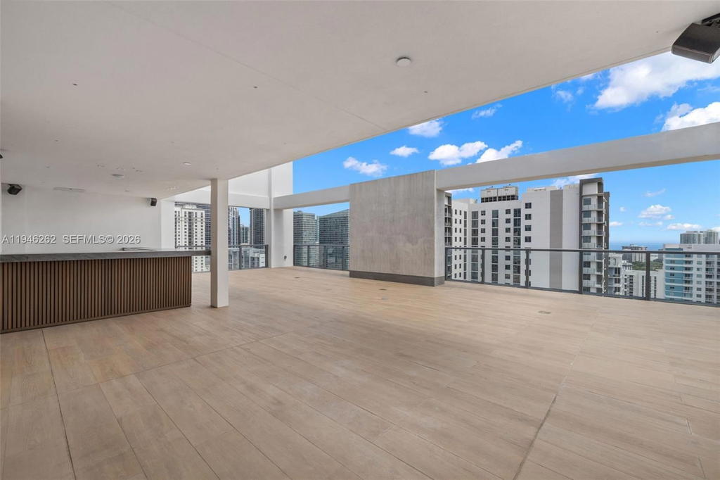 Real estate property located at 239 9th St #2303, Miami-dade, Smart Brickell, Miami, FL