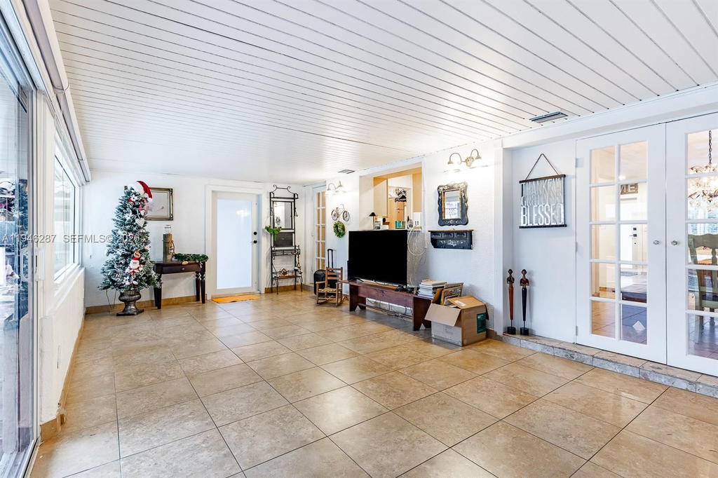 Real estate property located at 1243 78th St, Miami-dade, Palm Lakes Sec 1, Hialeah, FL