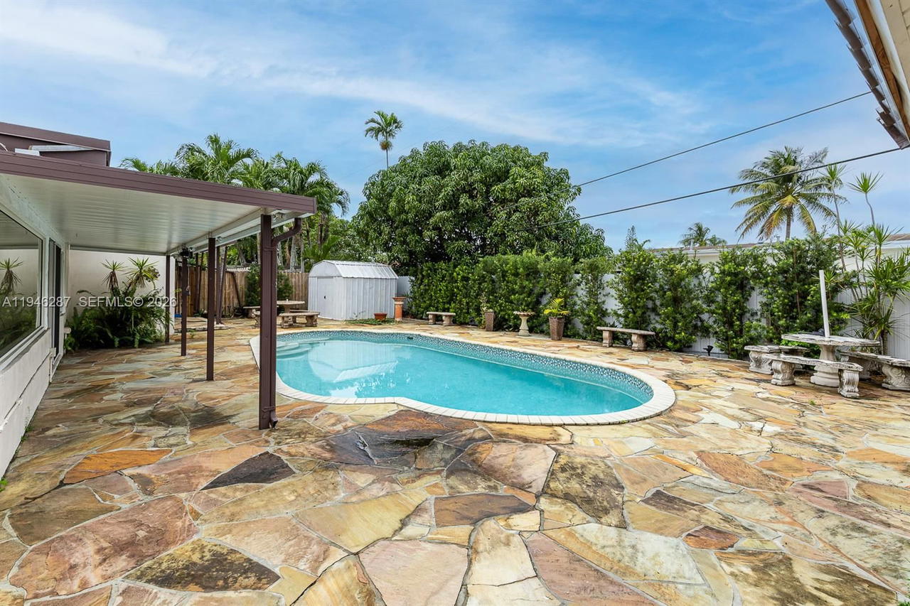 Real estate property located at 1243 78th St, Miami-dade, Palm Lakes Sec 1, Hialeah, FL