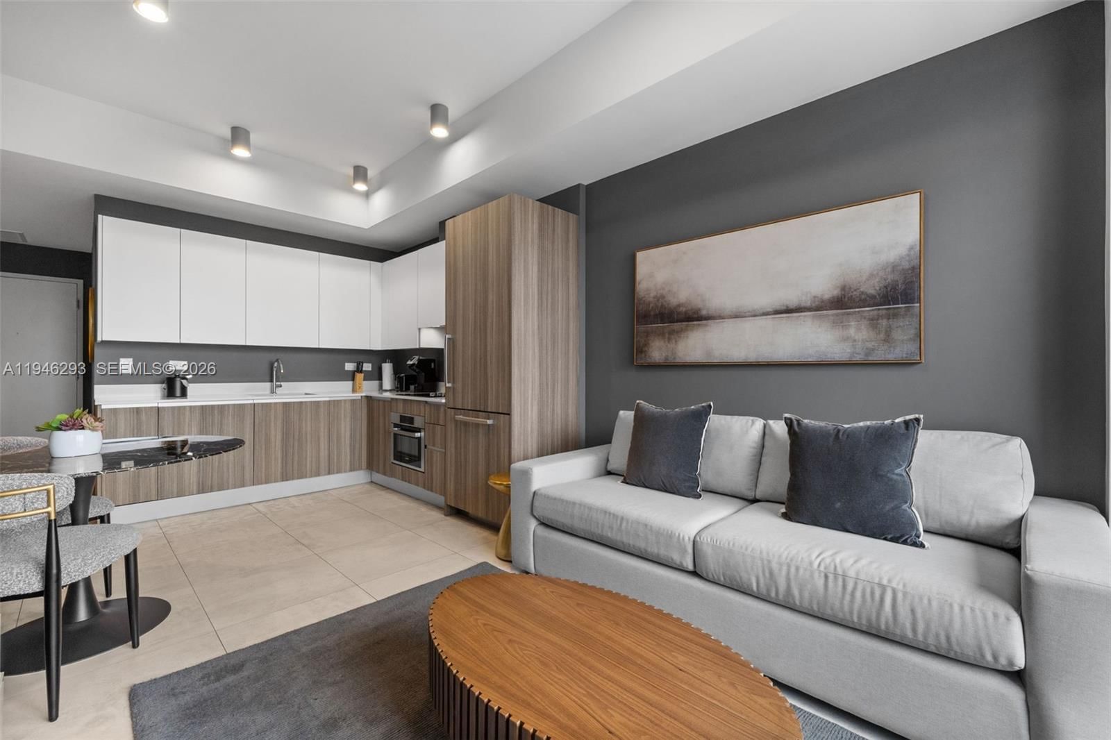 Real estate property located at 239 9th St #1604, Miami-dade, Smart Brickell, Miami, FL