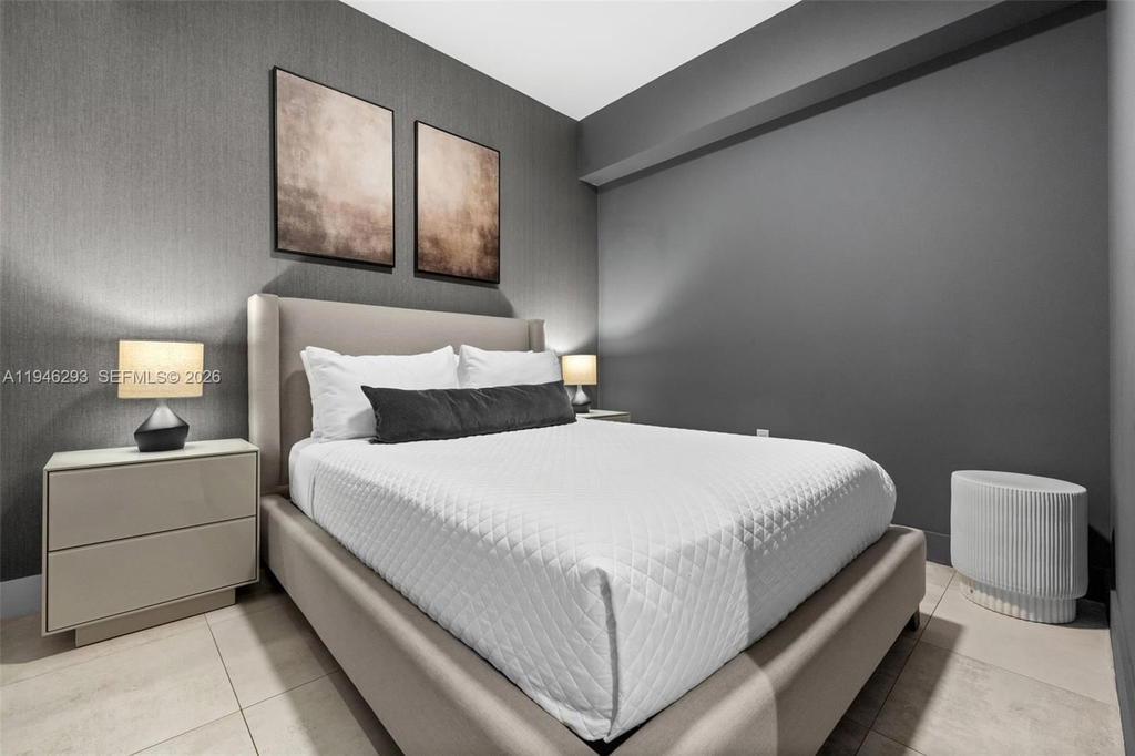 Real estate property located at 239 9th St #1604, Miami-dade, Smart Brickell, Miami, FL