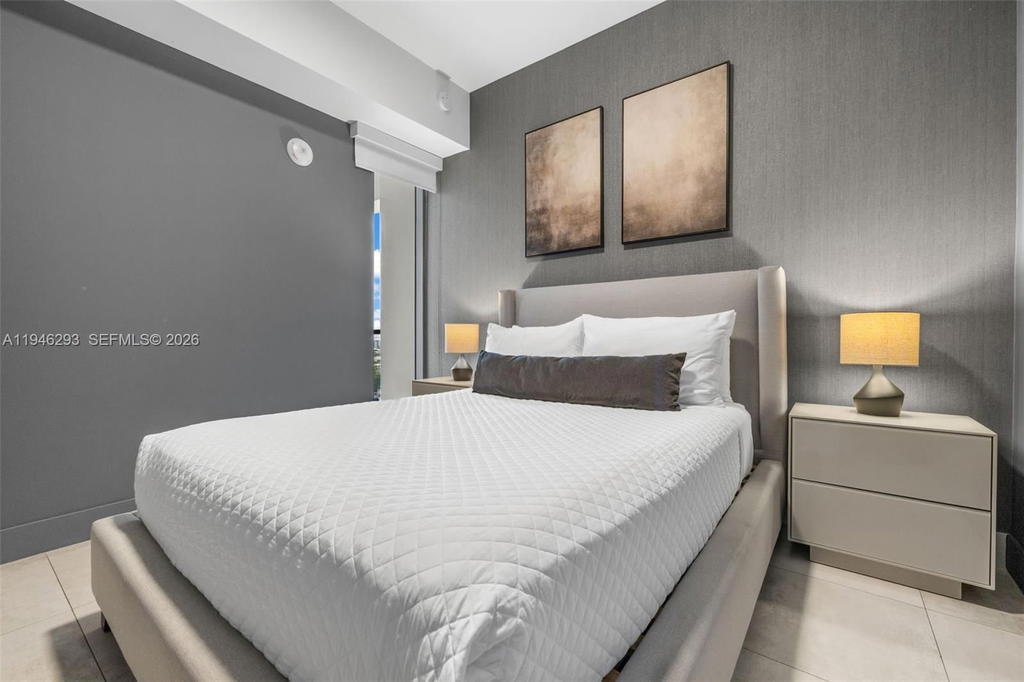 Real estate property located at 239 9th St #1604, Miami-dade, Smart Brickell, Miami, FL