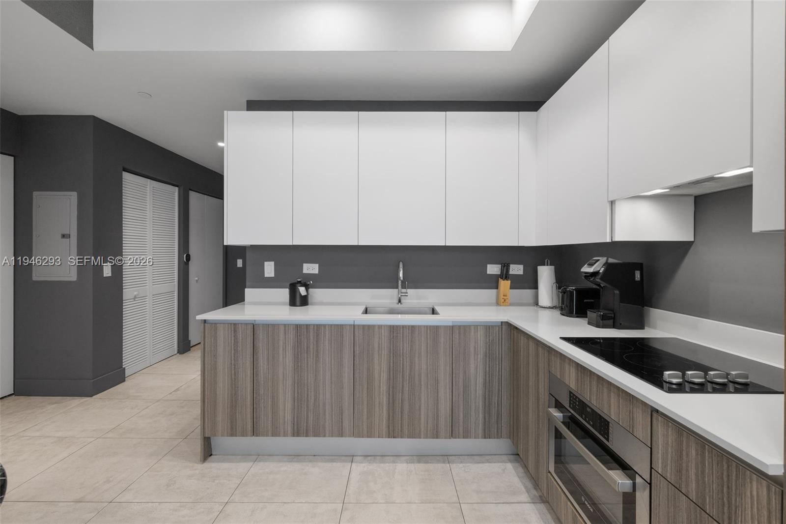 Real estate property located at 239 9th St #1604, Miami-dade, Smart Brickell, Miami, FL