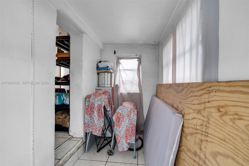 Real estate property located at 8400 24th Ct, Miami-dade, Bertha Park, Miami, FL