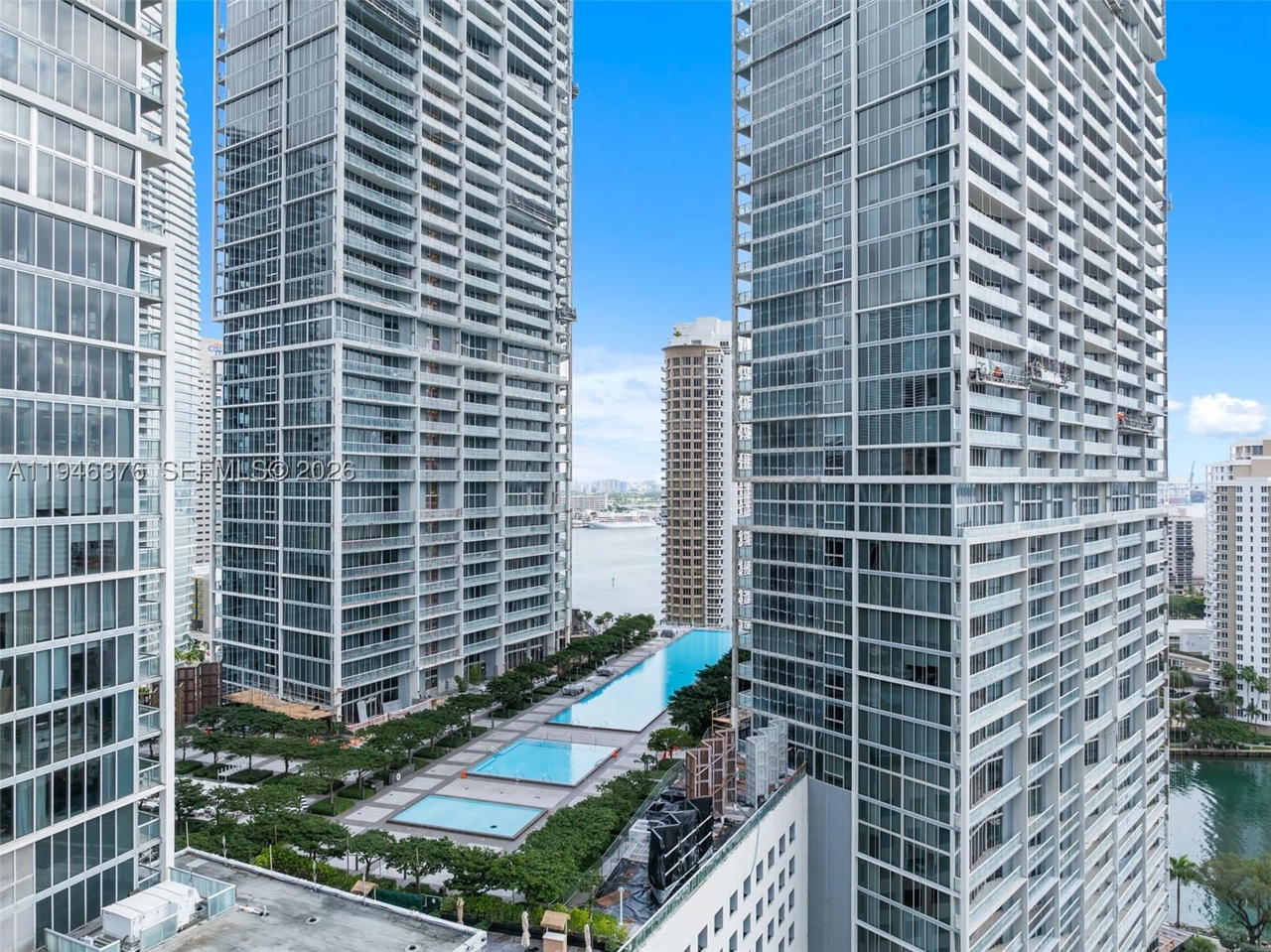 Real estate property located at 485 Brickell Ave #1804, Miami-dade, Icon Brickell Condo No 3, Miami, FL