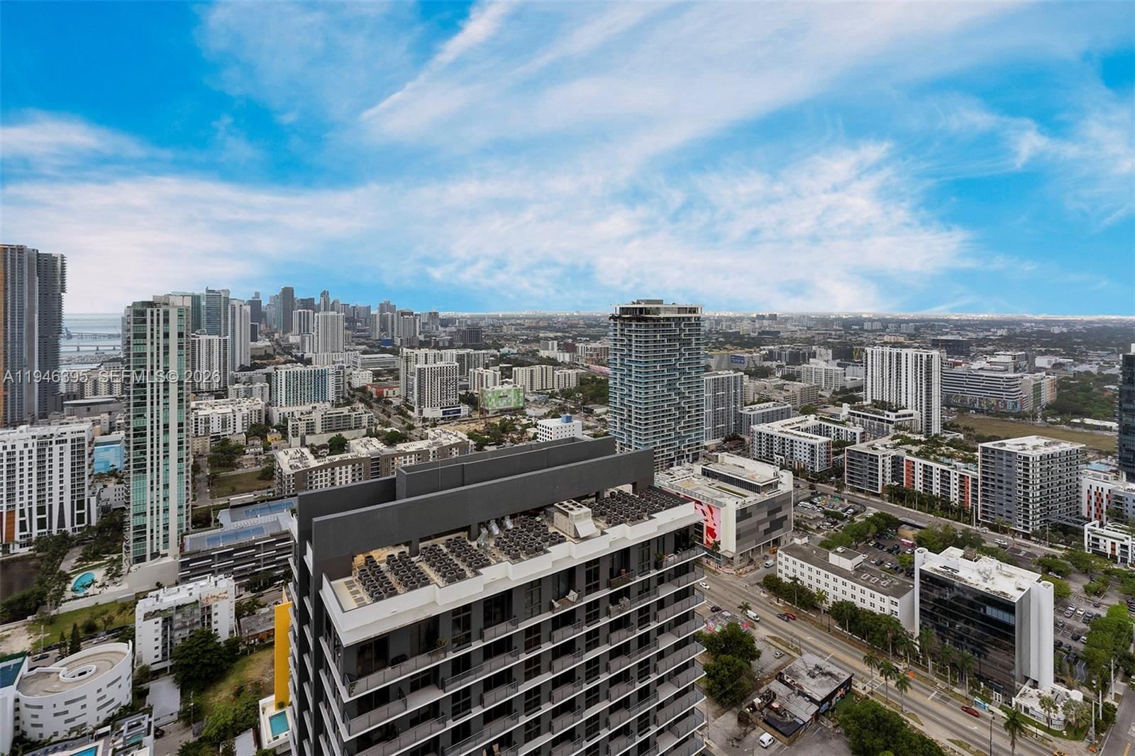 Real estate property located at 501 31 #4305, Miami-dade, Paraiso Bayviews, Miami, FL
