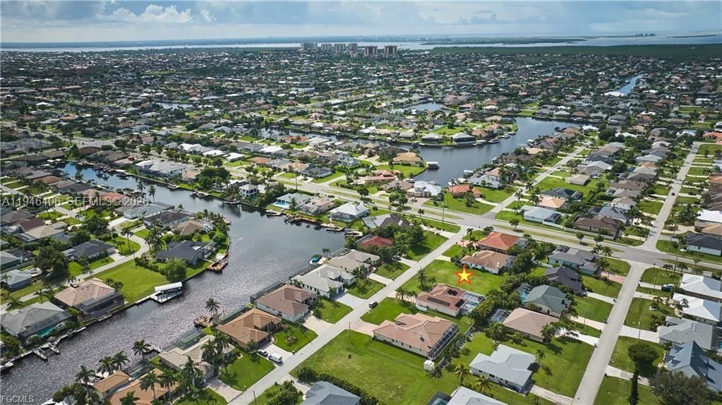 Real estate property located at 4724 23RD AVE, Lee, Cape Coral, Cape Coral, FL