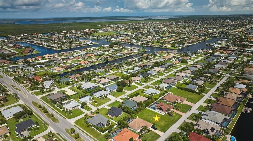 Real estate property located at 4724 23RD AVE, Lee, Cape Coral, Cape Coral, FL