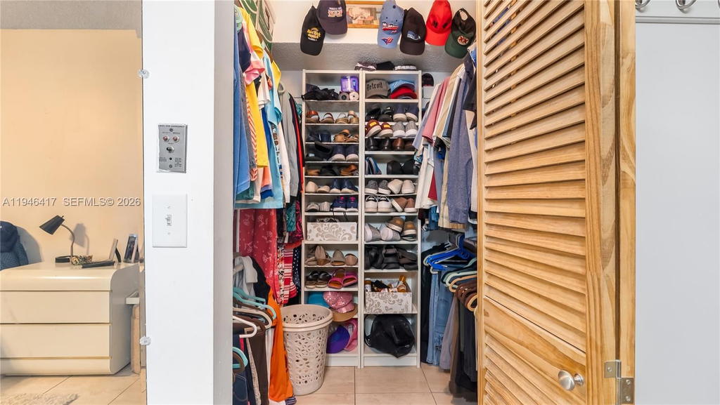 Real estate property located at 1351 125th Ave #203S, Broward, Cambridge At Century Vill, Pembroke Pines, FL