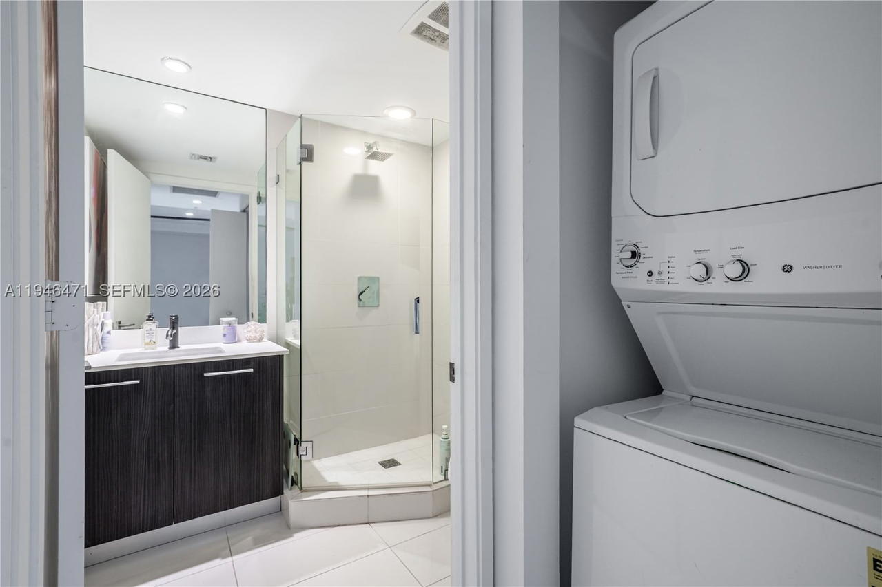 Real estate property located at 45 9th St #1205, Miami-dade, Brickell Heights East Con, Miami, FL