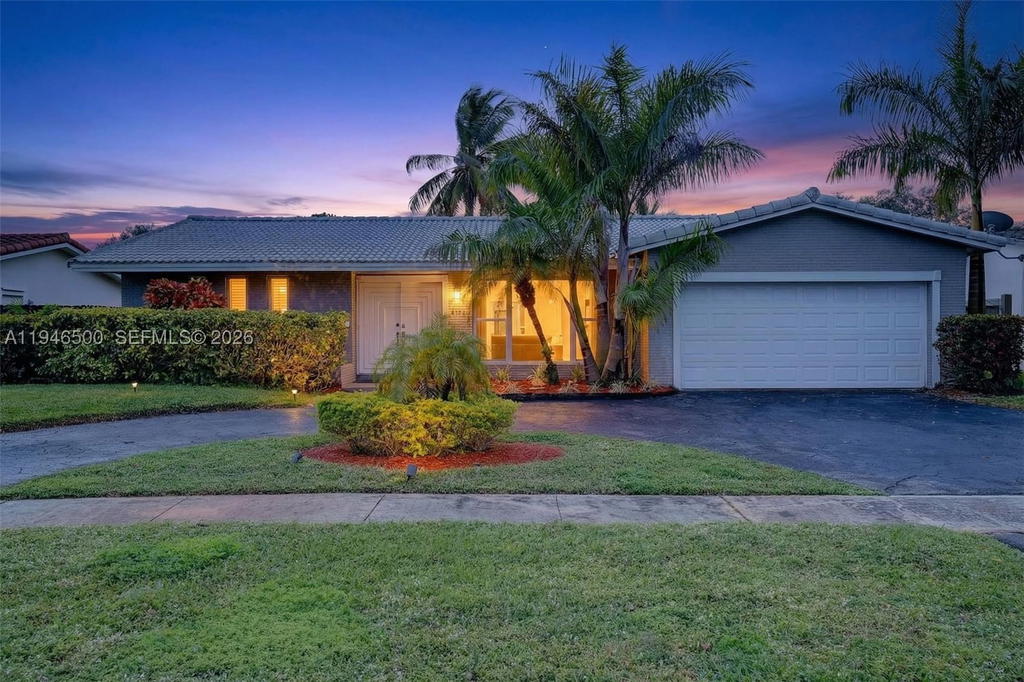 Real estate property located at 4710 Grant St, Broward, Hollywood Hills Amen Plat, Hollywood, FL