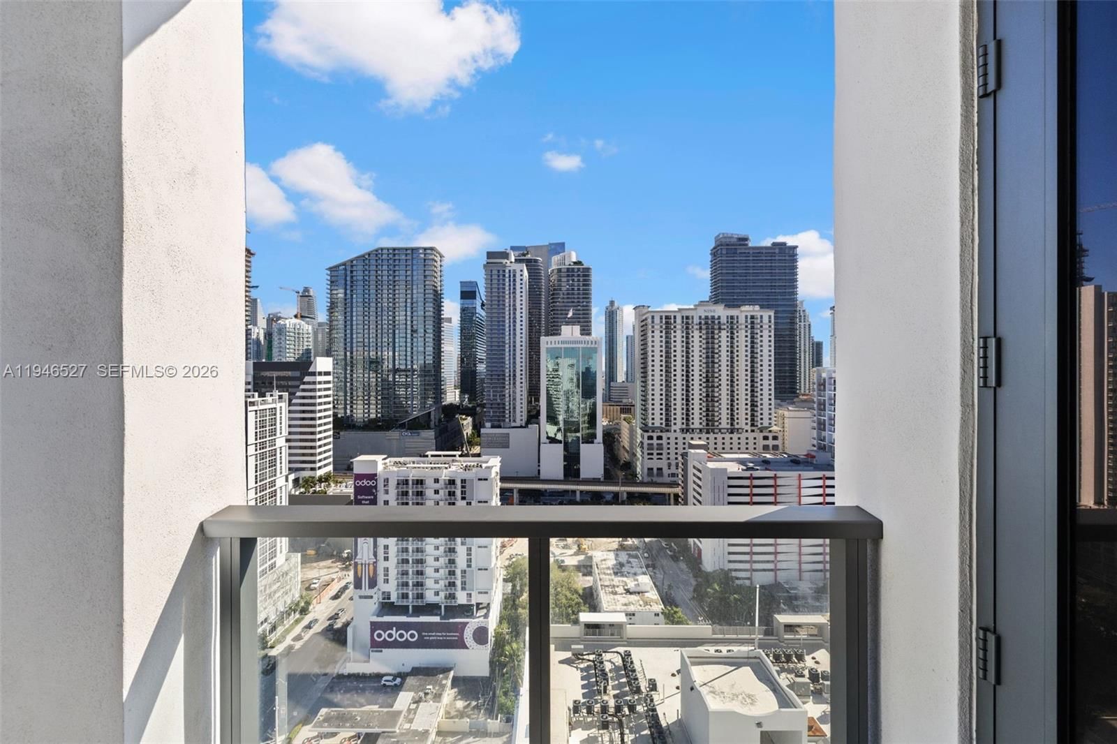 Real estate property located at 239 9th St #2304, Miami-dade, Smart Brickell, Miami, FL