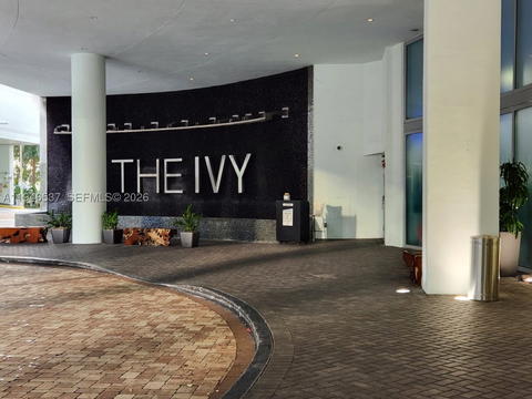Real estate property located at 90 3rd St #3706, Miami-dade, Ivy Condo, Miami, FL