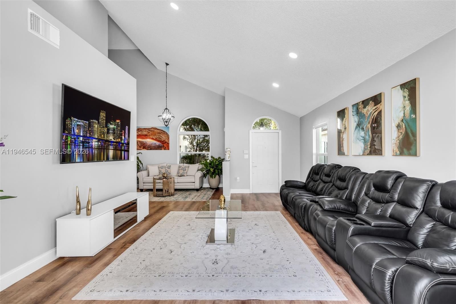 Real estate property located at 2003 181st Ave, Broward, Silver Lakes At Pembroke, Pembroke Pines, FL
